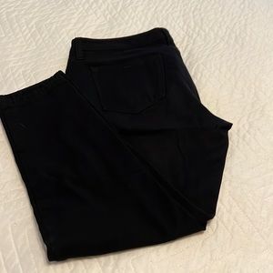 Black Sloan Fit skinny jeans